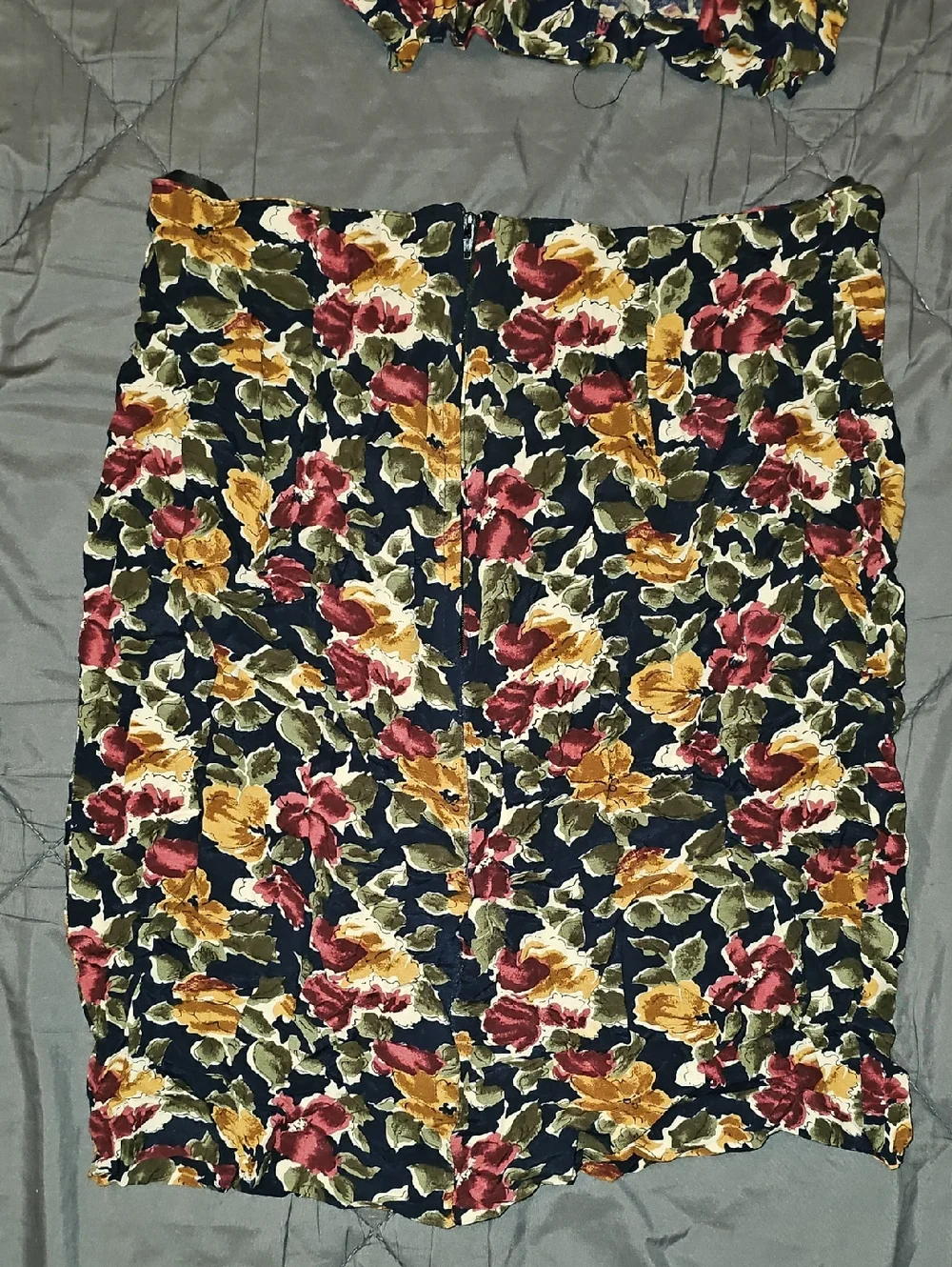 Wrapper Navy Floral Two-Piece Set with Red and Yellow Blooms Vintage Artsy